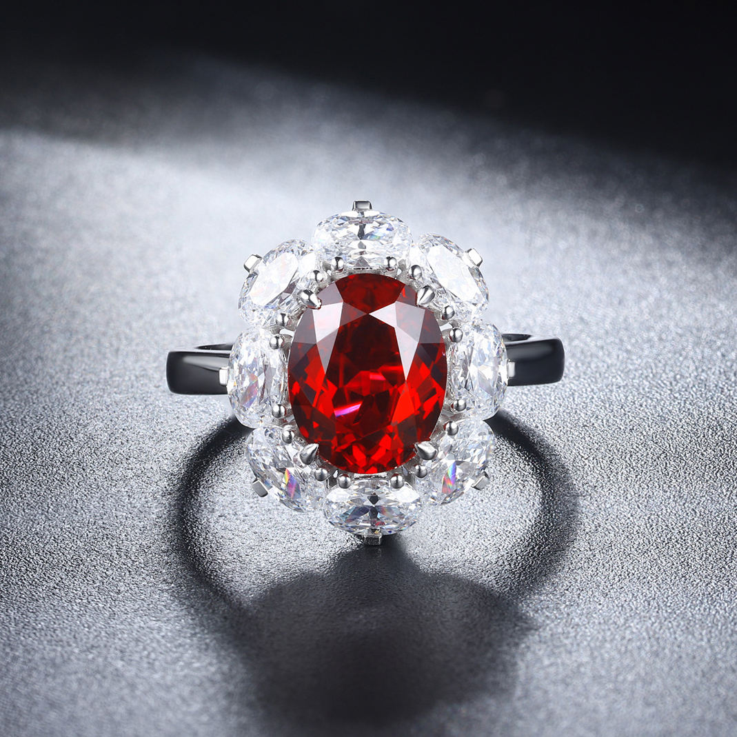 Anillo Halo Rubí 3.29 Ct
